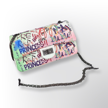 Load image into Gallery viewer, Graffiti purse
