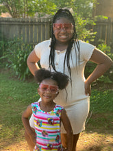 Load image into Gallery viewer, Mother and daughter sunglasses
