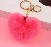 Load image into Gallery viewer, Hearts Fur keychains
